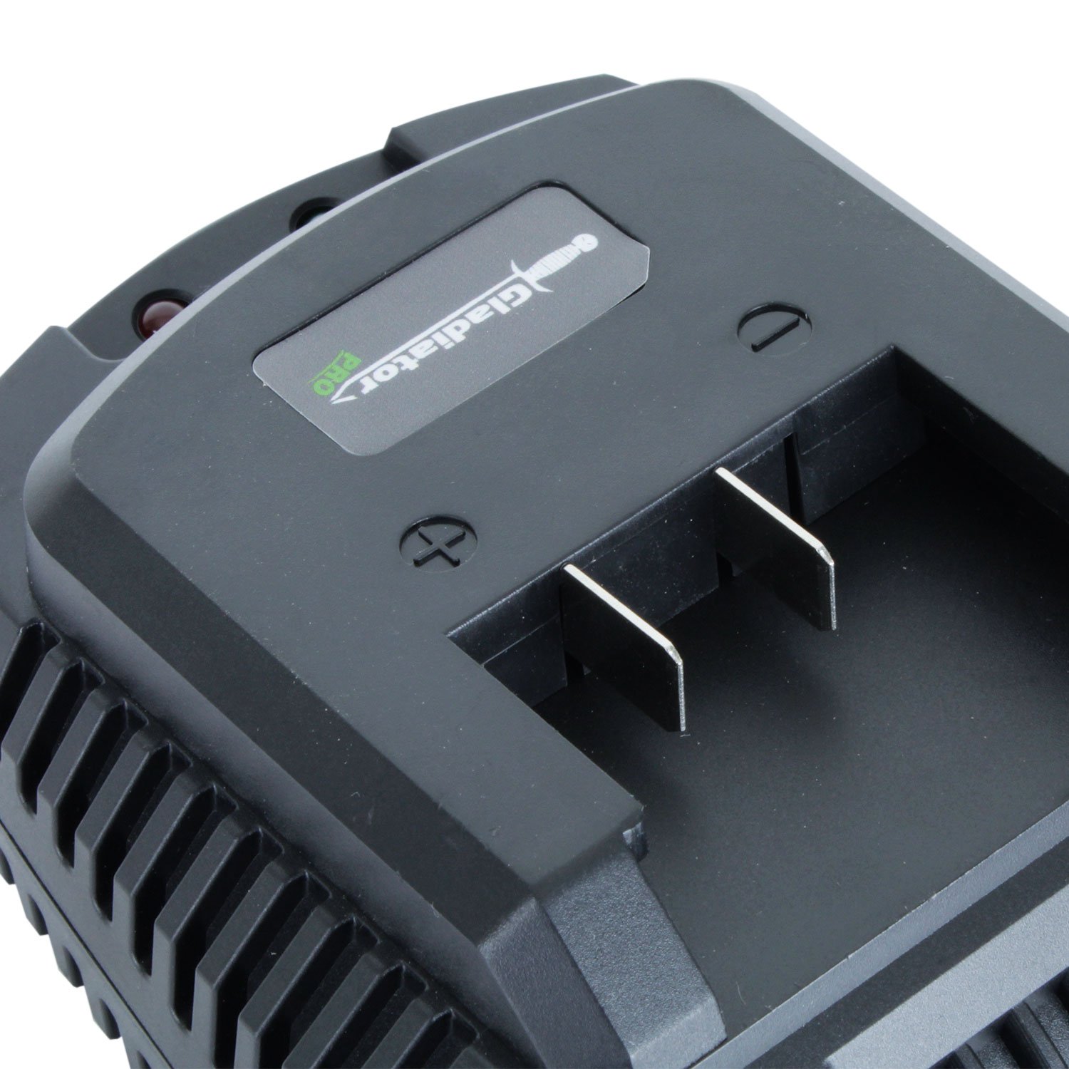 CARGADOR BATERIA 18V GLADIATOR - Imagen 4