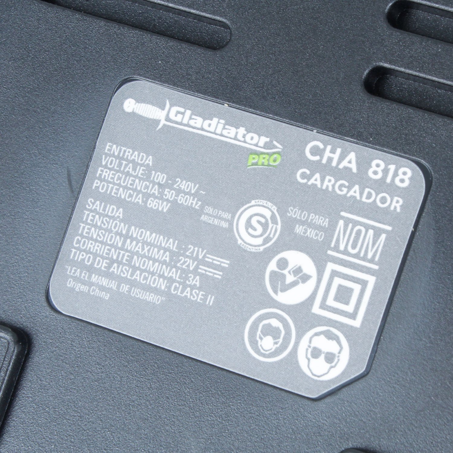 CARGADOR BATERIA 18V GLADIATOR - Imagen 5