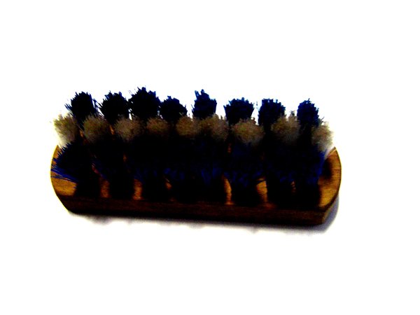 ESCOBILLA ROPA CRIN