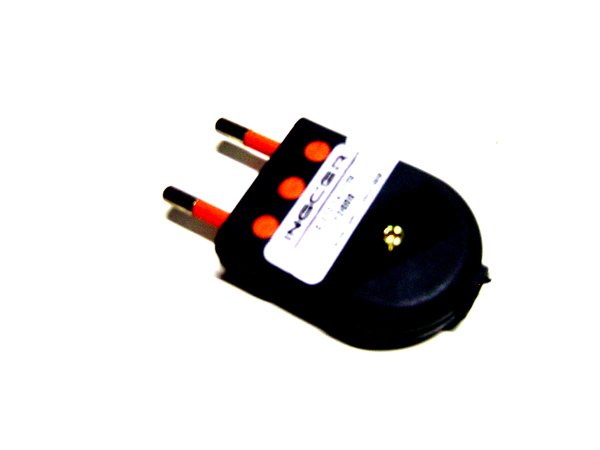 ENCHUFE MACHO VOLANTE 2P 10A KALOP